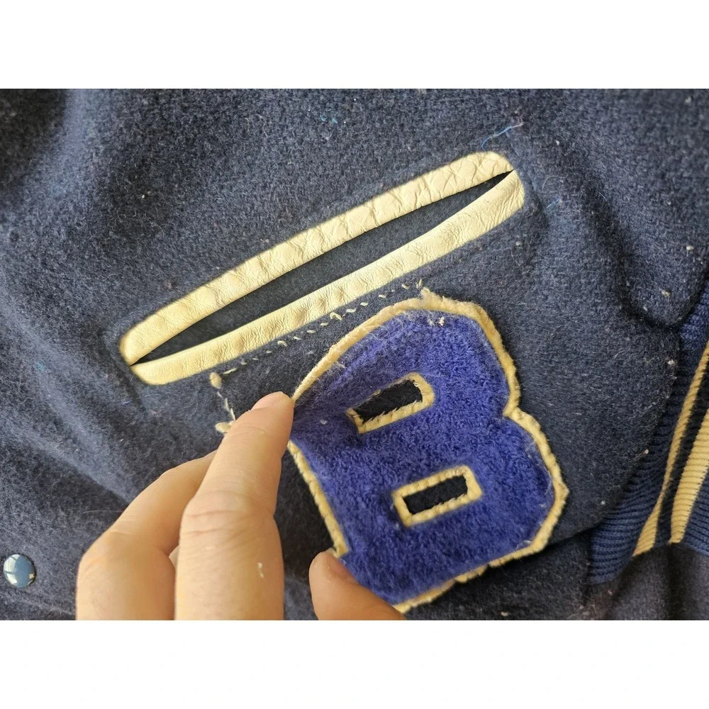 Vintage Bloom Township Jacket Mens Medium NCAA Basketball Holloway 80s